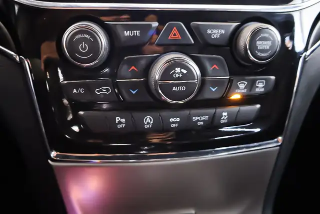 2022 Jeep Grand Cherokee WK LIMITED + 4X4 + V6 3.6L + CARPLAY AT in Cars & Trucks in Laval / North Shore - Image 24