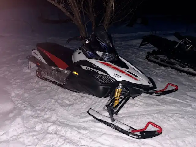 NUMEROUS.KIDS/ADULT.SNOWMOBILES.READ.BELOW.CALL.7802409380 in Dirt Bikes & Motocross in Edmonton - Image 7