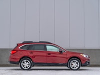 CARGET AUTOMOTIVE is thrilled to offer this 2017 Subaru Outback 2.5i Limited with Technology Package... (image 5)
