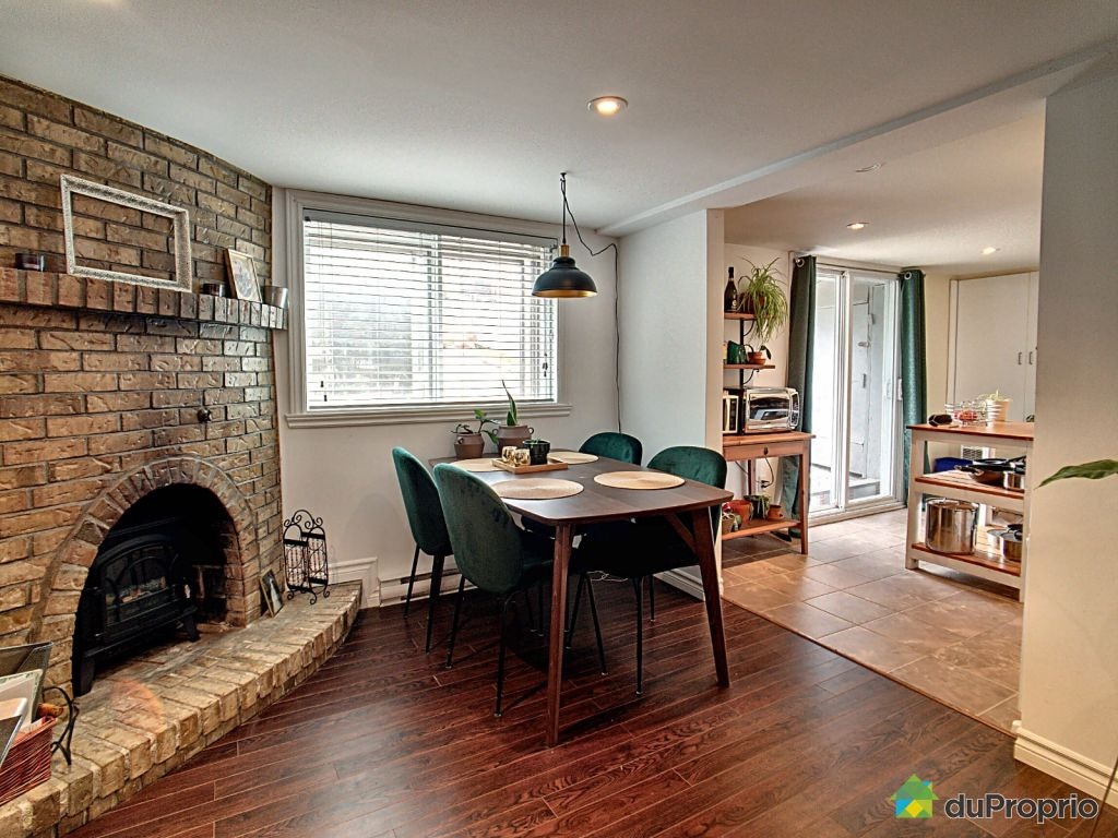 $1,235,000 - Triplex in Villeray / St-Michel / Parc-Extension — photo 1