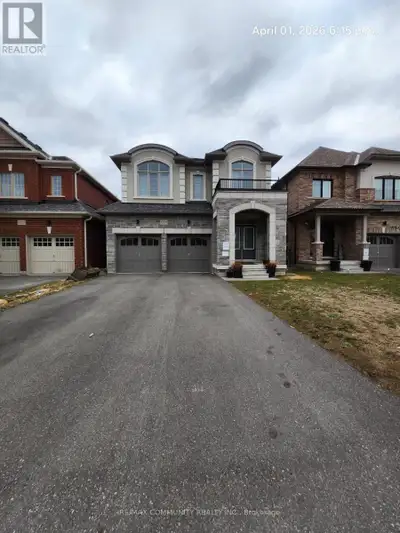 Luxurious, detached home by Treasure Hill offering 4 spacious bedrooms and 4 modern washrooms, with...