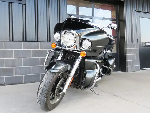 2011 Kawasaki Vulcan 1700 Voyager in Sport Touring in Cambridge - Image 5