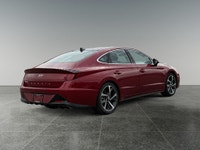 Thanks for viewing our House Of Cars 52nd Street inventory! House of Cars 52nd STREET An AMVIC licen... (image 6)