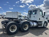 Ryder Stock ID: 791252 Transmission Type/Speed: MANUAL 10 Engine: DIESEL DD13 GHG'17 450/1625 Horse... (image 5)