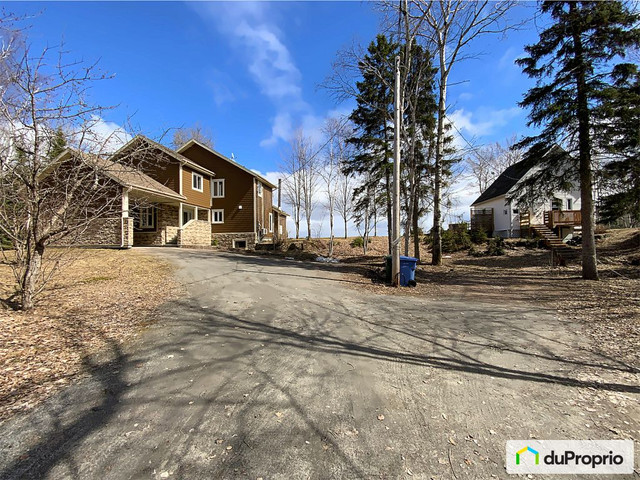 950 000$ - Maison 2 étages à vendre à Jonquière (Lac-Kénogami) dans Maisons à vendre  à Saguenay - Image 3