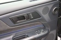 ... Engine: 5.0L V8 DOHC 32V L/100Km City: 17.1 L/100Km Hwy: 10.9 Safety Equipment ABS And Driveline... (image 9)