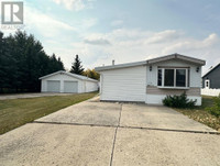 124 4 Street Hayter, Alberta