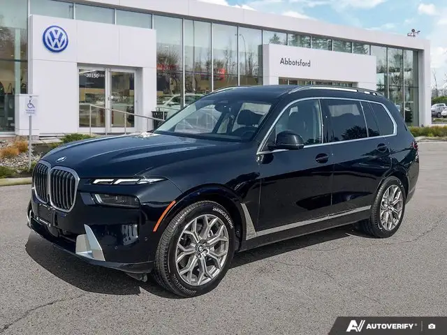2024 BMW X7 xDrive40i | Digital Cockpit | Sunroof | Leather
