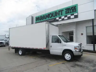 V8 GAS ENGINE, AUTO TRANS, A/C, AM/FM STEREO WITH BLUETOOTH, TILT STEERING, CLOTH BUCKET SEATS WITH...