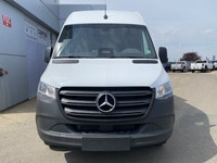 Ask for the Internet Department for more information or book your test drive today! AMVIC Licensed D... (image 7)