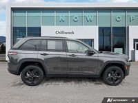 This Jeep Grand Cherokee delivers a Regular Unleaded V-6 3.6 L/220 engine powering this Automatic tr... (image 8)