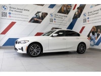 2020 BMW 3 Series 330i xDrive 2.0L 4-Cylinder AWD 8-Speed Automatic EXTERIOR - ALPINE WHITE INTERIOR... (image 4)