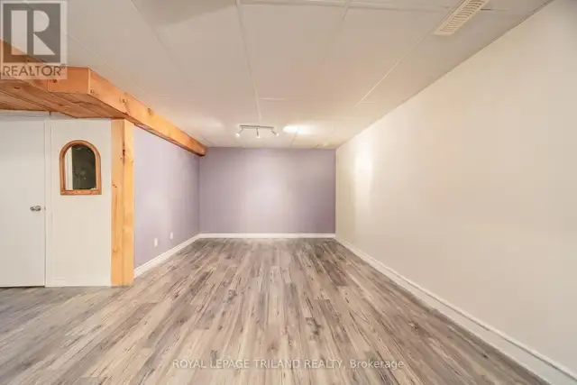 10234 JULIE AVENUE Lambton Shores (Grand Bend), Ontario in Houses for Sale in Grand Bend - Image 38