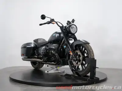 2024 BMW R18 Roctane with 2,500 kms — a powerful, head-turning cruiser in excellent condition. Class...