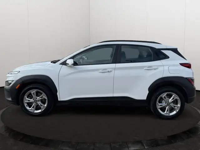 2022 Hyundai Kona Preferred | AWD | Heated Seats | Lane Keeping in Cars & Trucks in Edmonton - Image 4