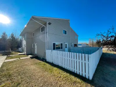 3 Bedroom Townhouse Rental in Mackenzie BC