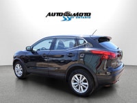 SAFETY INCLUDED LOCAL ONTARIO CAR 14 SERVICE RECORDS Very Clean Nissan Qashqai AWD 2.0L 4Cyl Automat... (image 3)