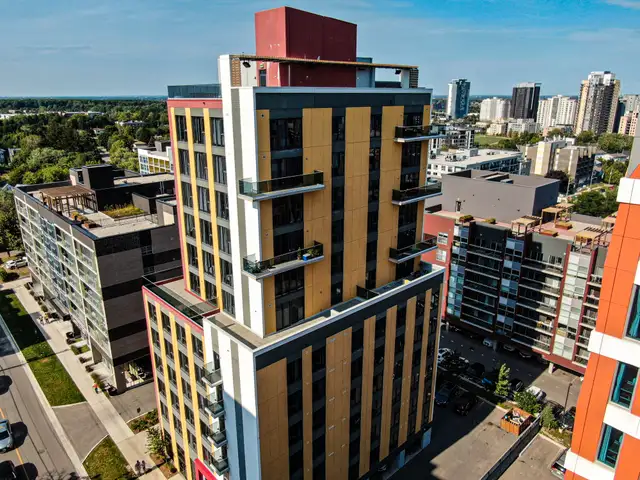 1 Bedroom + Den & 2 Bedroom + Den Available in Long Term Rentals in Kitchener / Waterloo - Image 3