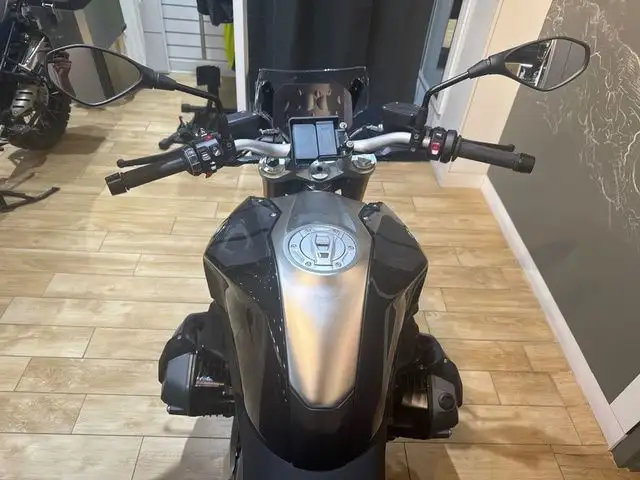 2023 BMW R 1250 R Triple Black 1250 RS Black Storm Metallic in Sport Touring in Calgary - Image 13