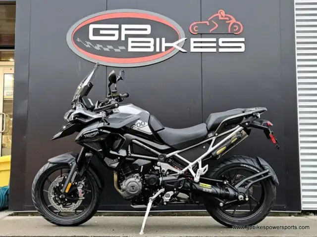 2025 Triumph Tiger 1200 GT Pro in Dirt Bikes & Motocross in Oshawa / Durham Region - Image 6