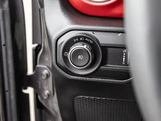2023 Jeep Wrangler Rubicon | ONE OWNER | ACCIDENT FREE in Cars & Trucks in Kitchener / Waterloo - Image 13