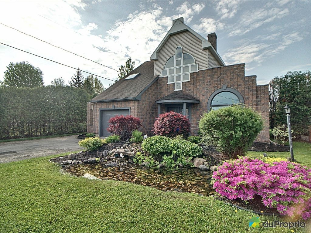 $689,000 - 2 Storey for sale in Granby — photo 1