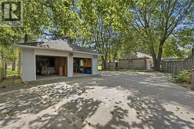 103 MARLBOROUGH Avenue Kitchener, Ontario in Houses for Sale in Kitchener / Waterloo - Image 5
