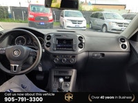 No accident Reported, Ontario vehicle with Lots of Options! Call (905) 791-3300 - Grey Fabric interi... (image 8)