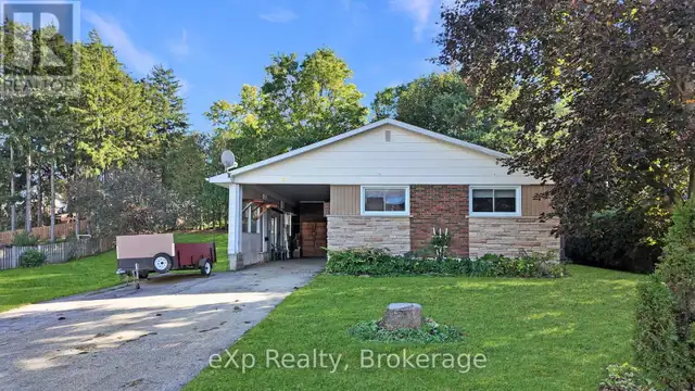 69 8TH STREET Hanover, Ontario in Houses for Sale in Owen Sound - Image 3