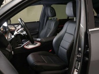This 2022 Mercedes-Benz GLE 350 is a local Ontario vehicle with a clean Carfax report, offering the... (image 8)
