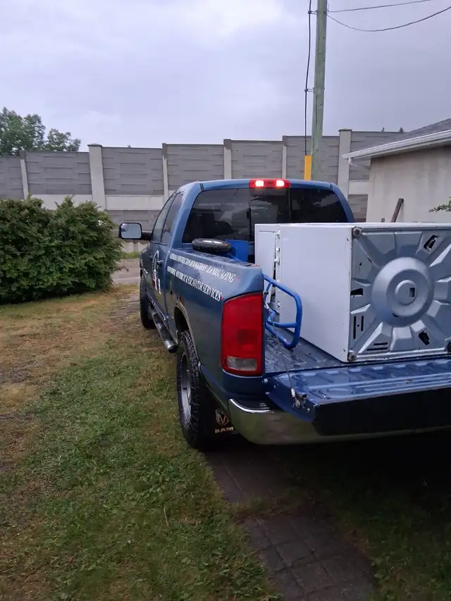 Affordable  Junk Removal  & free  Scrap metal  pick up62864359010178121