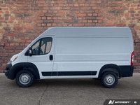 Only 84 Miles! This Ram ProMaster Cargo Van has a durable Regular Unleaded V-6 3.6 L/220 engine powe... (image 1)