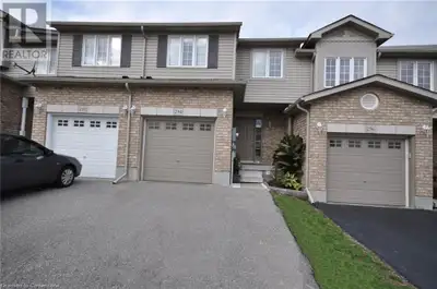 294 BRIARMEADOW Drive Kitchener, Ontario