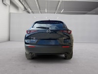 CLEAN CARFAX. VERSATILE SUV - ADVENTURE-READY Looking for a compact SUV that blends sophistication,... (image 4)