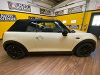 ENJOY FUN, STYLE, AND OPENAIR DRIVING WITH THIS 2018 MINI COOPER CONVERTIBLE. THIS ICONIC SMALL CAR... (image 5)