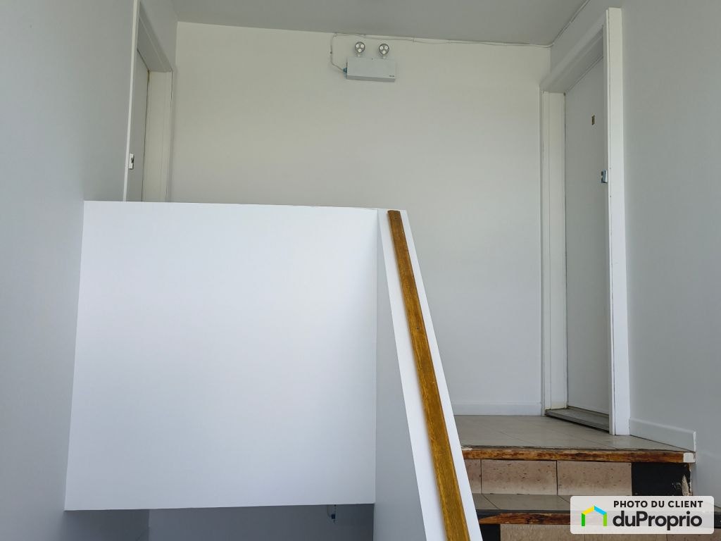 $1,050,000 - 6 units or more for sale in Rouyn-Noranda — photo 3