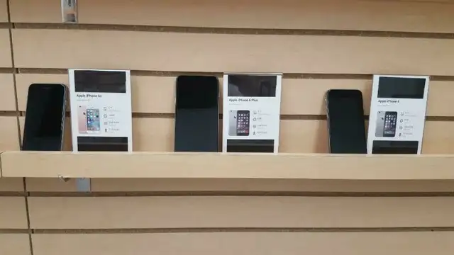 SUMMER SALE iPhone 8+ 64/256GB Unlocked NEW CHARGER 1Yr WAR in Cell Phones in Calgary - Image 7