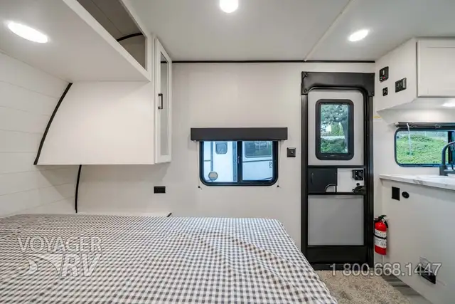 2026 Jayco Jay Flight SLX 210QBW in Travel Trailers & Campers in Kelowna - Image 22