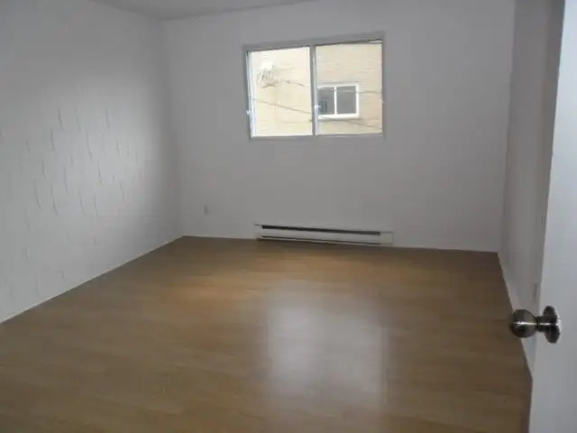4,5 à louer,2 chambre, Rive Sud de Montreal, Longueuil 5