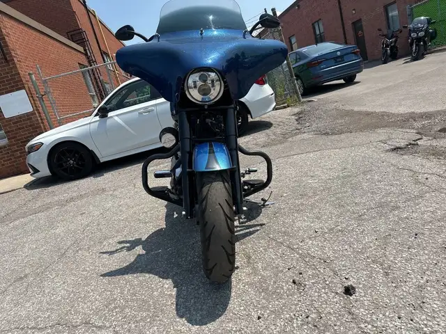 2014 Harley-Davidson Fat Boy ~ FAT BOY ~ 103CU ~ VANCE & HINES ~ in Street, Cruisers & Choppers in City of Toronto - Image 9