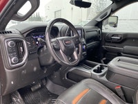 LOW KM'S, Heated and Cooled Front Seats, Dual Climate Zones, Tow Package, STANDARD BOX, Lane Departu... (image 8)