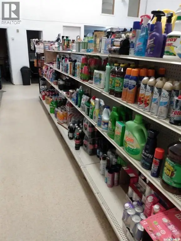 18 B AVENUE Willow Bunch, Saskatchewan in Commercial & Office Space for Sale in Moose Jaw - Image 4