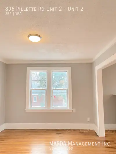 SPACIOUS 2-BEDROOM / 1-BATH APARTMENT+ HYDRO & GAS