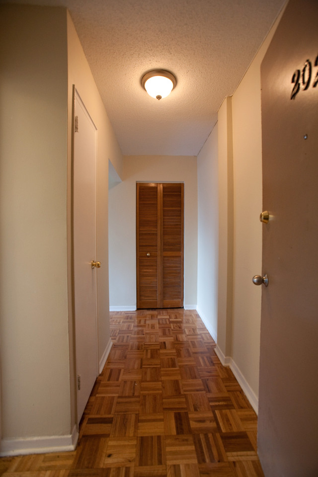 1 BEDROOM APARTMENT IN WESTBORO Long Term Rentals Ottawa Kijiji