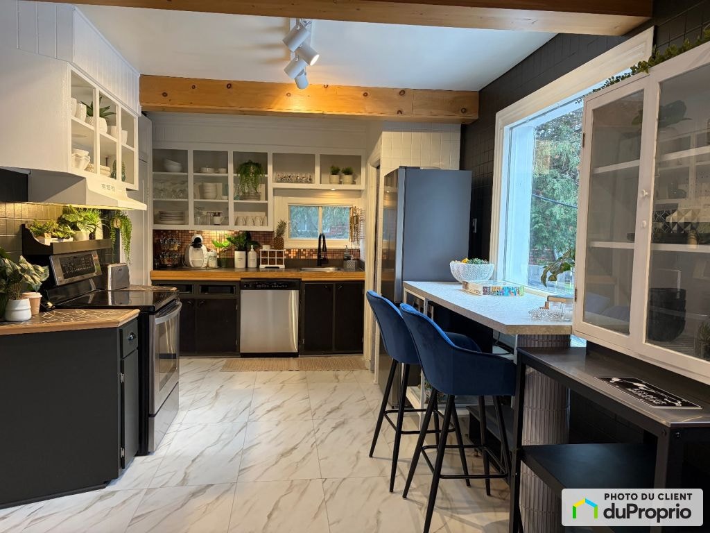 52e Avenue — photo 2
