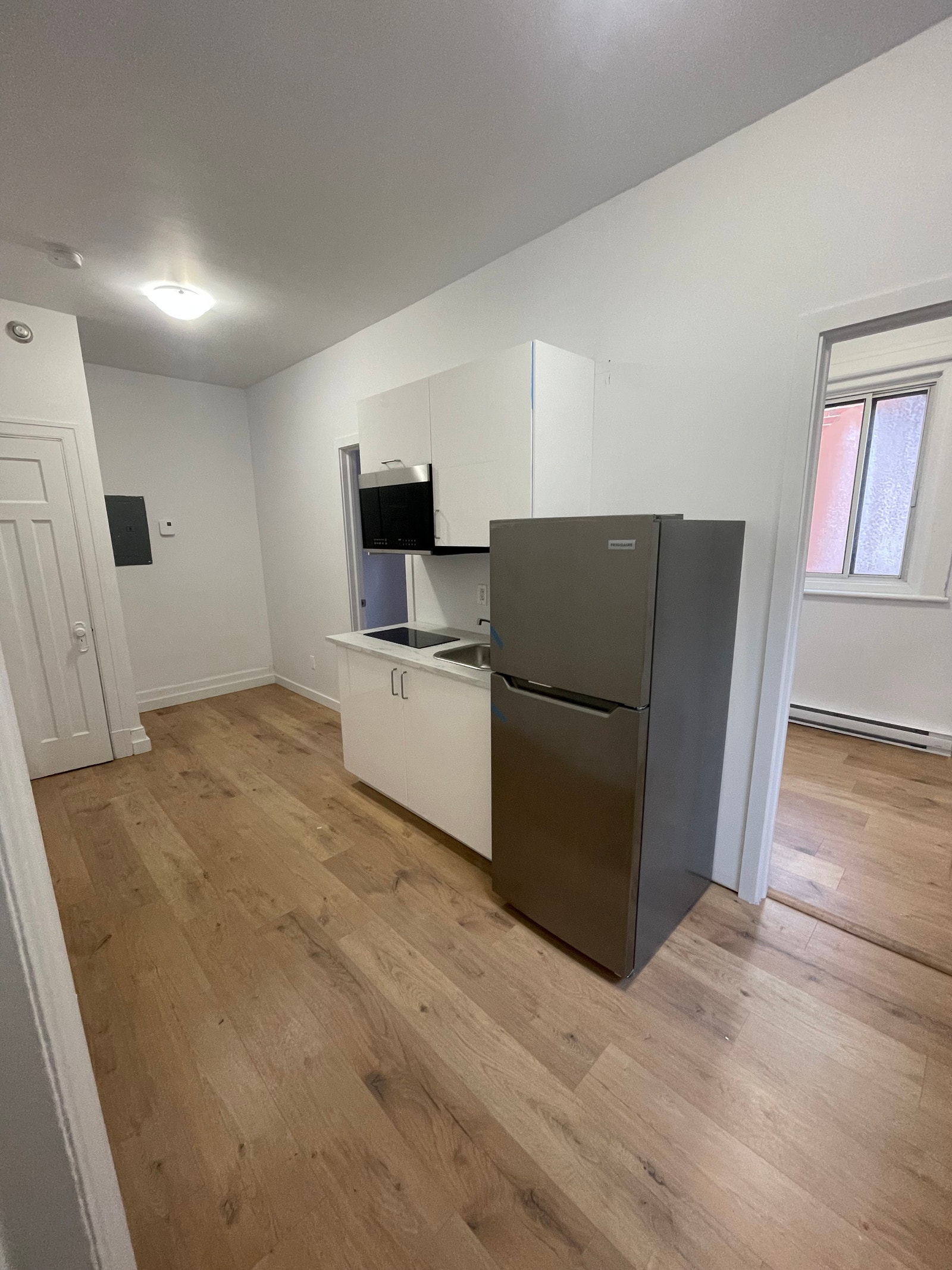 3441 Jeanne-Mance — photo 3