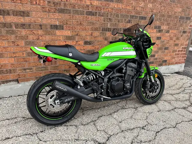 2018 Kawasaki Z900RS Cafe **HINDLE EXHAUST SYSTEM** **EXTRAS** in Street, Cruisers & Choppers in Markham / York Region - Image 5