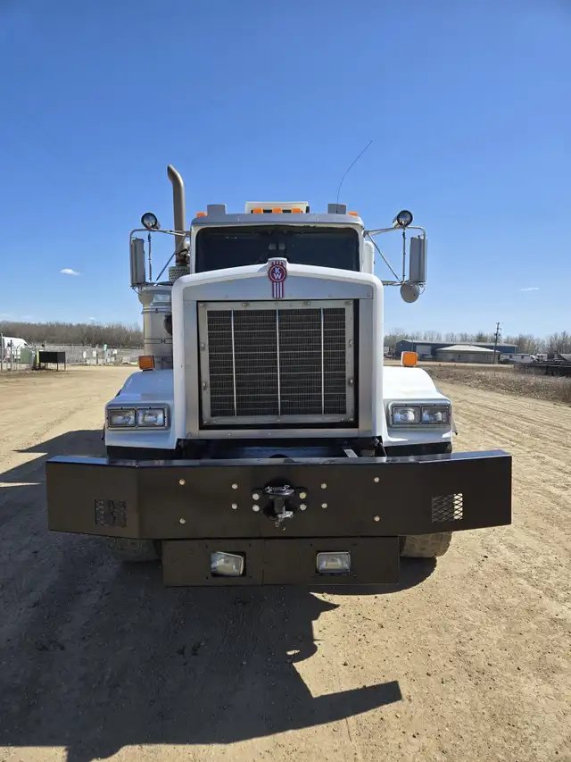 2007 KENWORTH C500 in Heavy Trucks in Saskatoon - Image 8