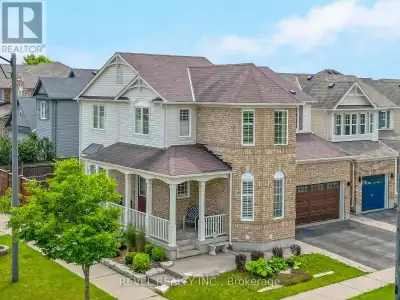 Look no further, you've found THE PERFECT HESPELER FAMILY HOME! This 4 bedroom, 4 washroom detached...