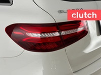 NO ACCIDENTS / CLEAN CARFAX / Brake Assist, Auto Dimming Rearview Mirror, Front Heated Seats and mor... (image 9)